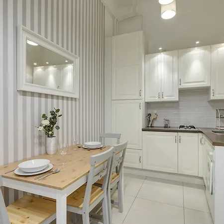Apartment Fashion Street Luxury