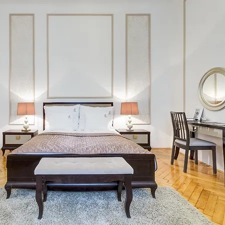 Apartment Fashion Street Luxury *
